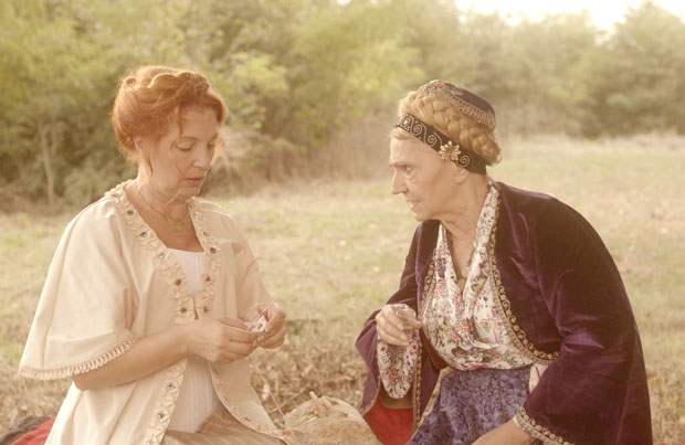 ПРЕМИЈЕРА ЗОНЕ ЗАМФИРОВЕ: Брак Зоне и Манета